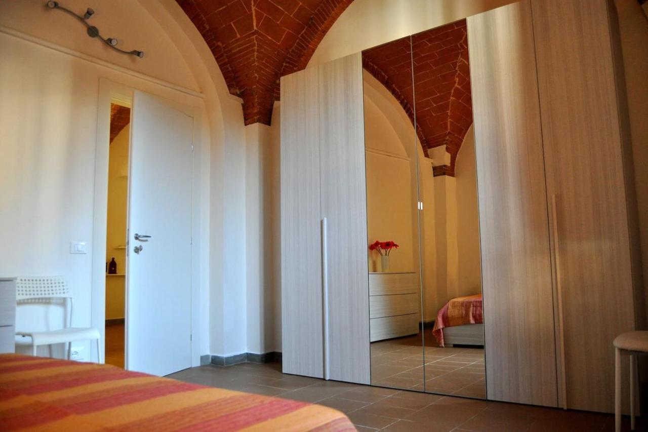 ピサLa Casa Di Dario, Dario'S House.アパートメント エクステリア 写真